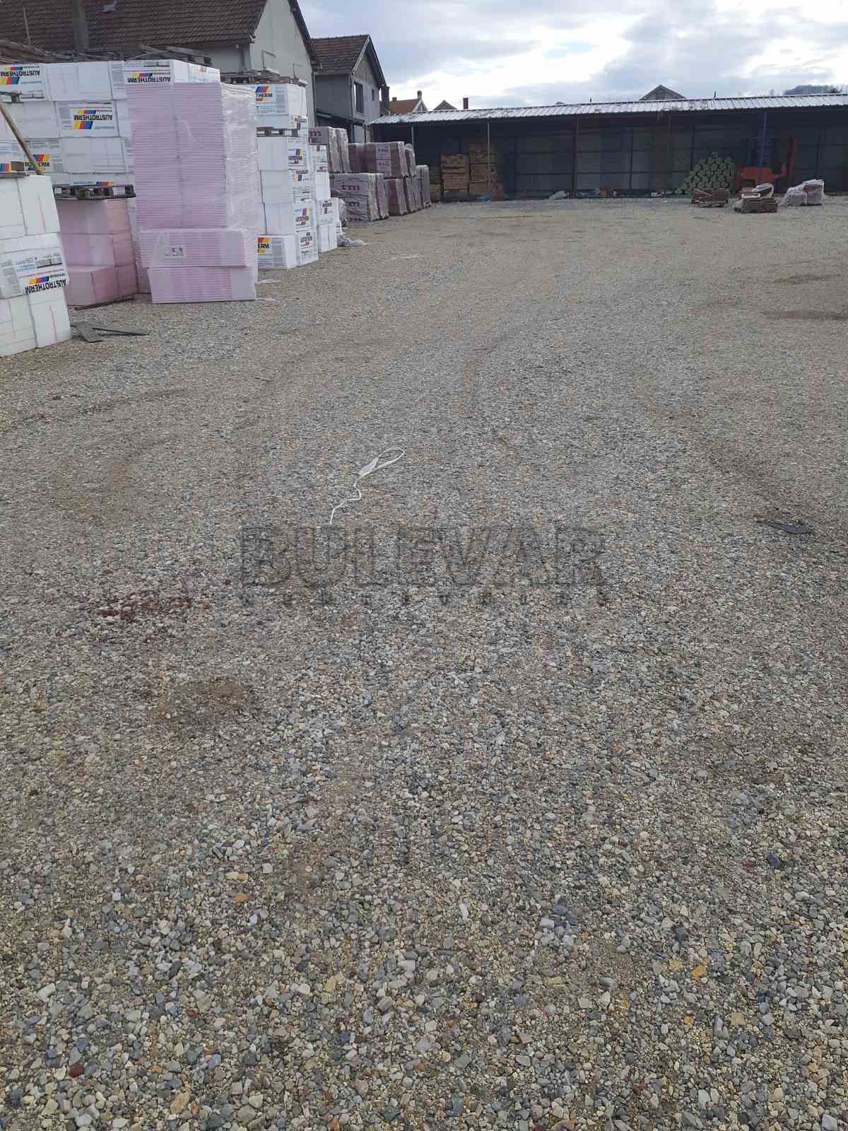 Plac, Maršić, 19. oktobra ID: p-05198 7