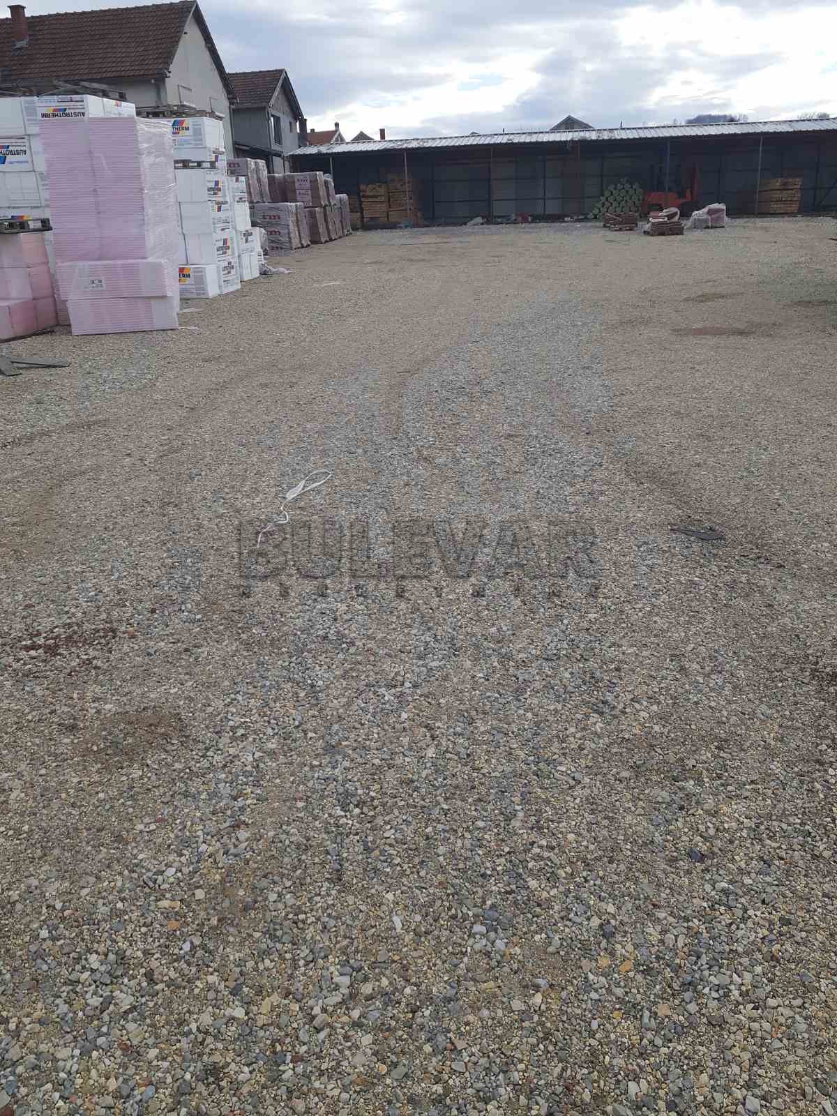 Plac, Maršić, 19. oktobra ID: p-05198 8