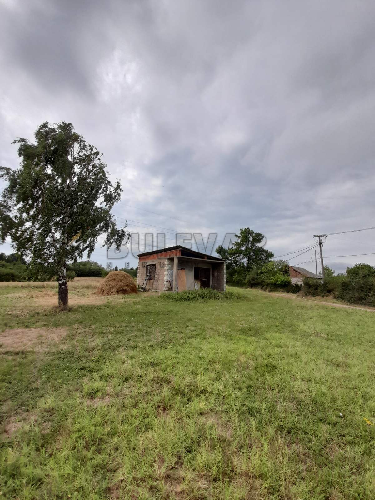 Plac, Petrovac, Vidovdanska ID: p-03954 3