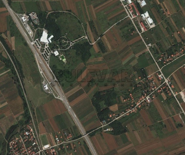 Plac, Vrtište, Beogradska ID: p-02016 2