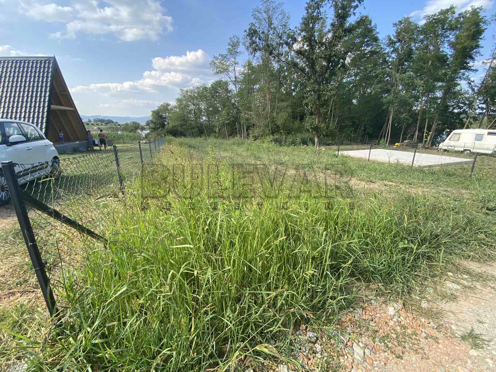 Plac, Žunje, Žunje ID: p-09491 2