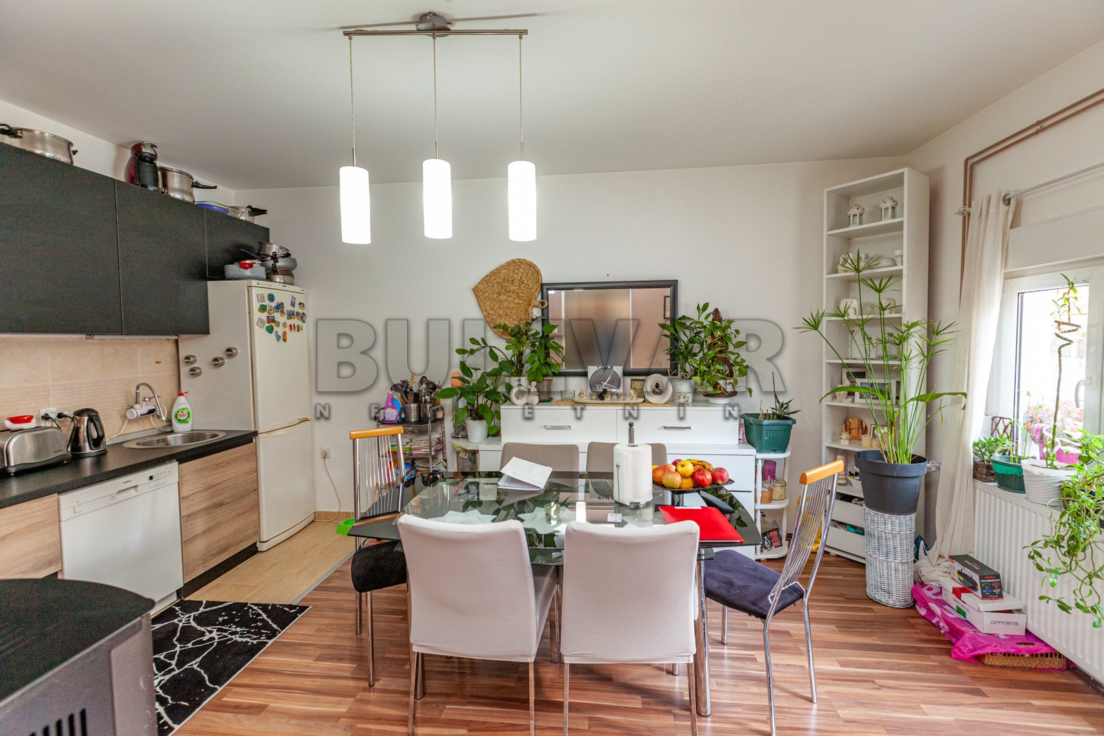 Trosoban stan, 100 m2, Palilula, Rtanjska ID: p-04497 11