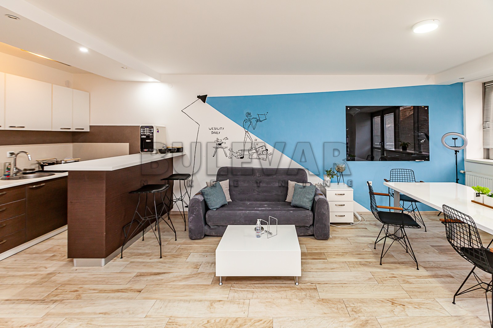 Trosoban stan, 108 m2, Centar, Kej Kola srpskih sestara ID: p-010800 3