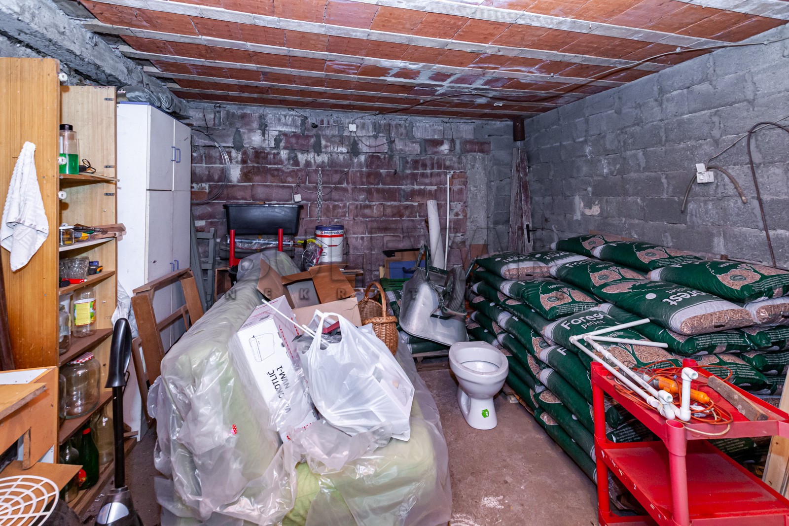 Trosoban stan, 119 m2, Duvanište, Husinskih rudara ID: p-06670 18