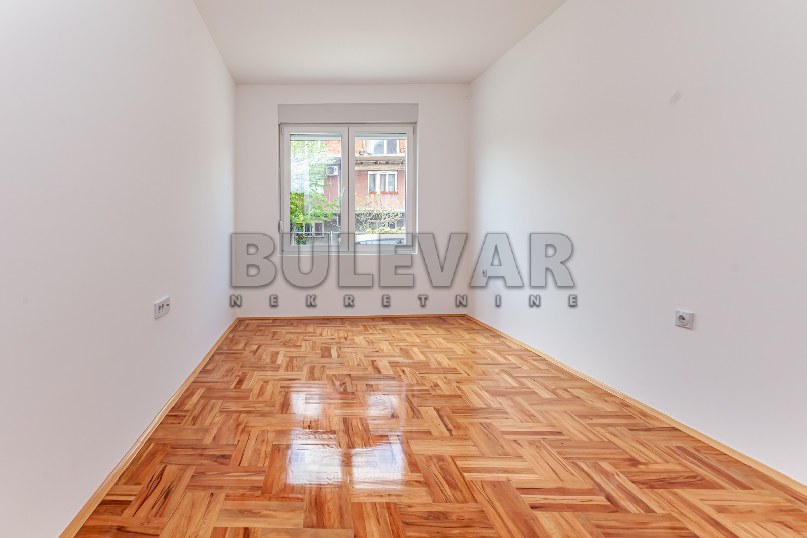 Trosoban stan, 58.6 m2, Pantelej, Borska ID: p-08594 8