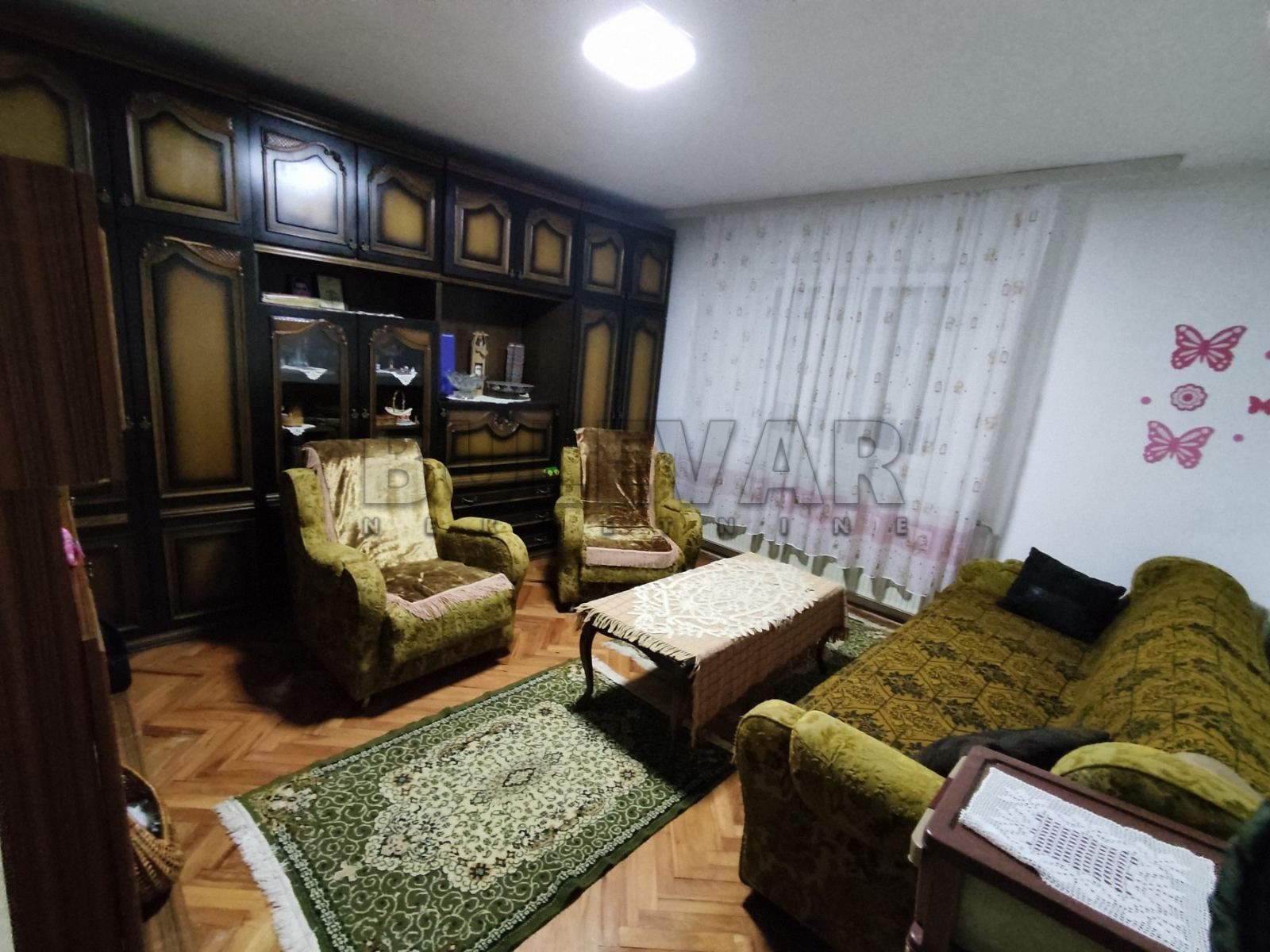 Trosoban stan, 64 m2, Tehnički fakulteti, Miluna Tošića Luna ID: i-08030 3