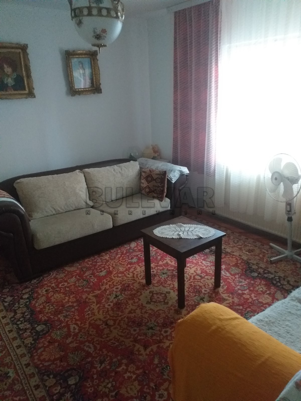 Trosoban stan, 64 m2, Tehnički fakulteti, Miluna Tošića Luna ID: i-08030 7