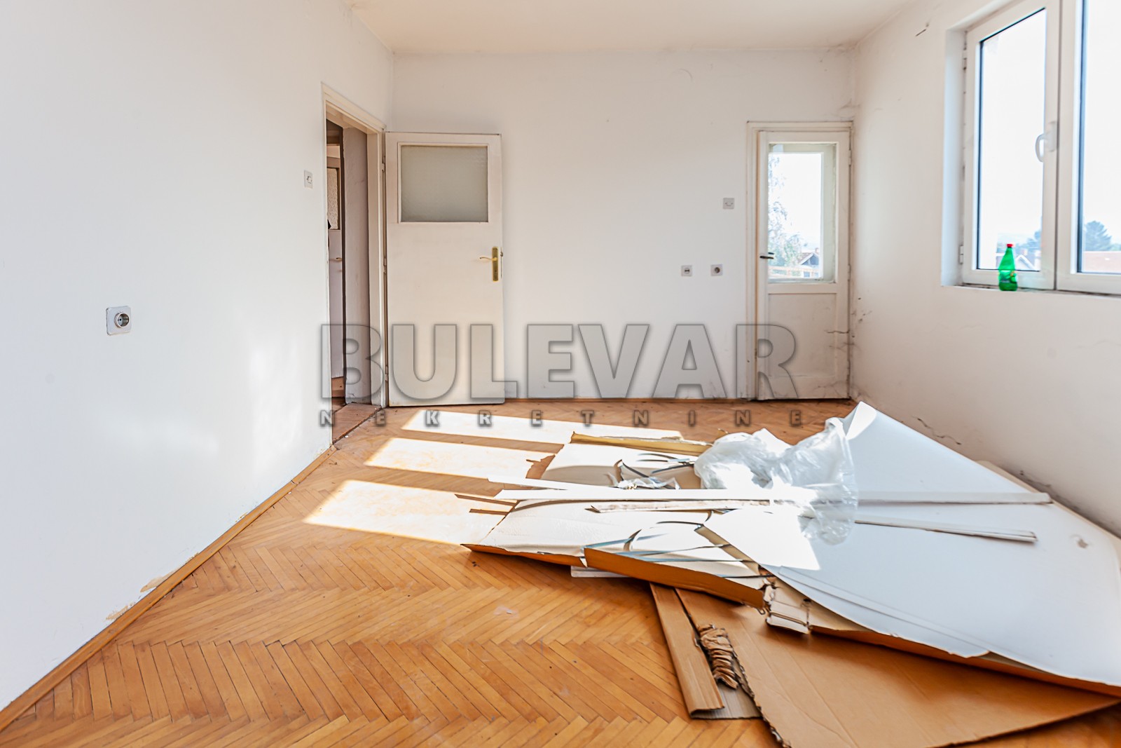 Trosoban stan, 80 m2, Ćele kula, Ljubomira Nikolića ID: p-09762 8