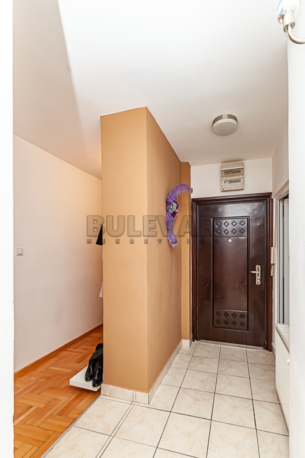 Trosoban stan, 80 m2, Palilula, Božidarčeva ID: p-010976 6