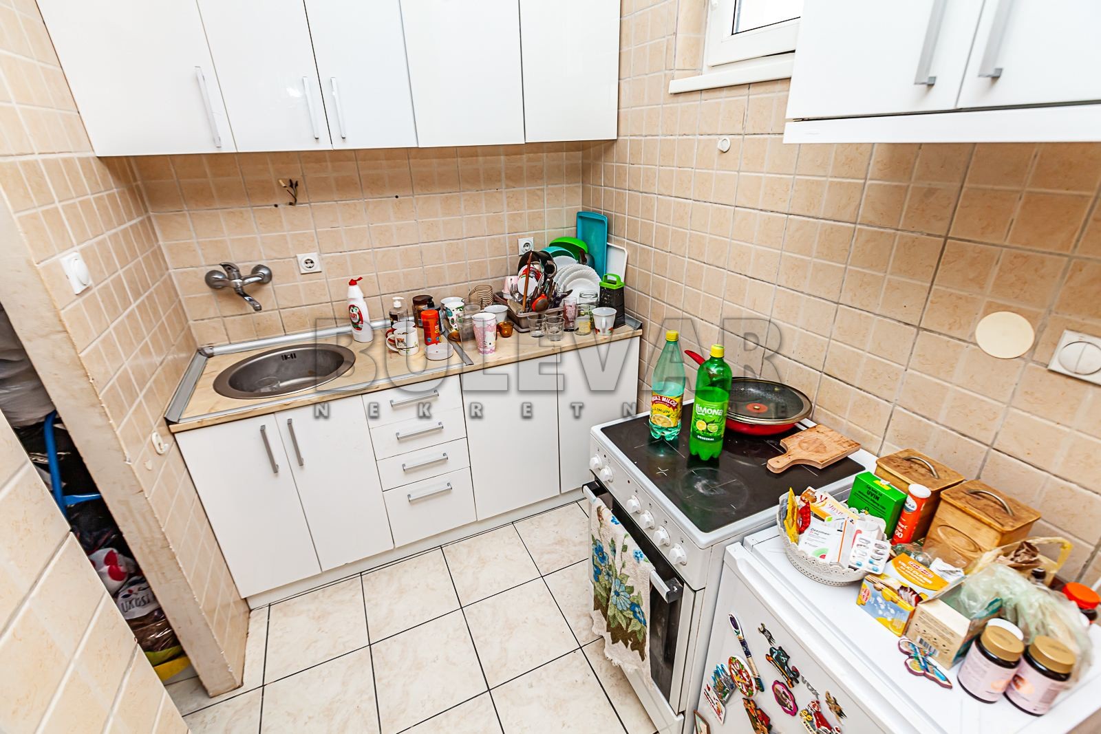 Trosoban stan, 80 m2, Palilula, Božidarčeva ID: p-010976 9