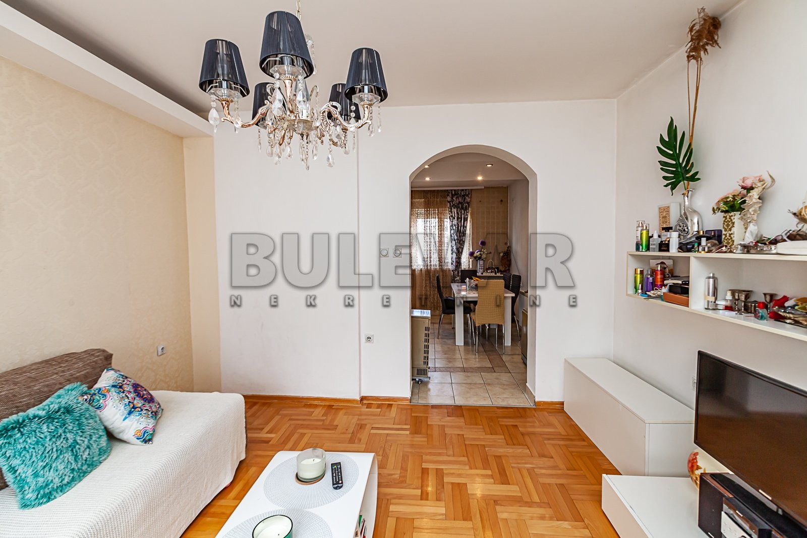 Trosoban stan, 80 m2, Palilula, Božidarčeva ID: p-010976 4