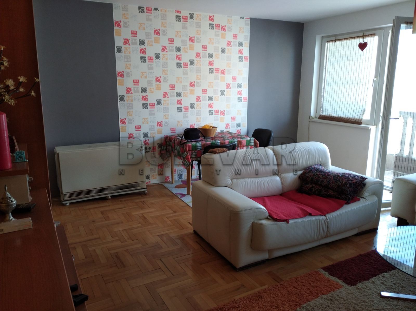 Trosoban stan, 80 m2, Pantelej, Studenička ID: p-05141 8