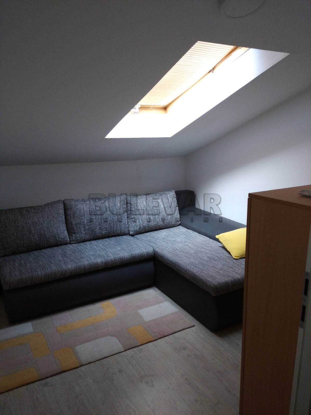 Trosoban stan, 80 m2, Pantelej, Studenička ID: p-05141 25