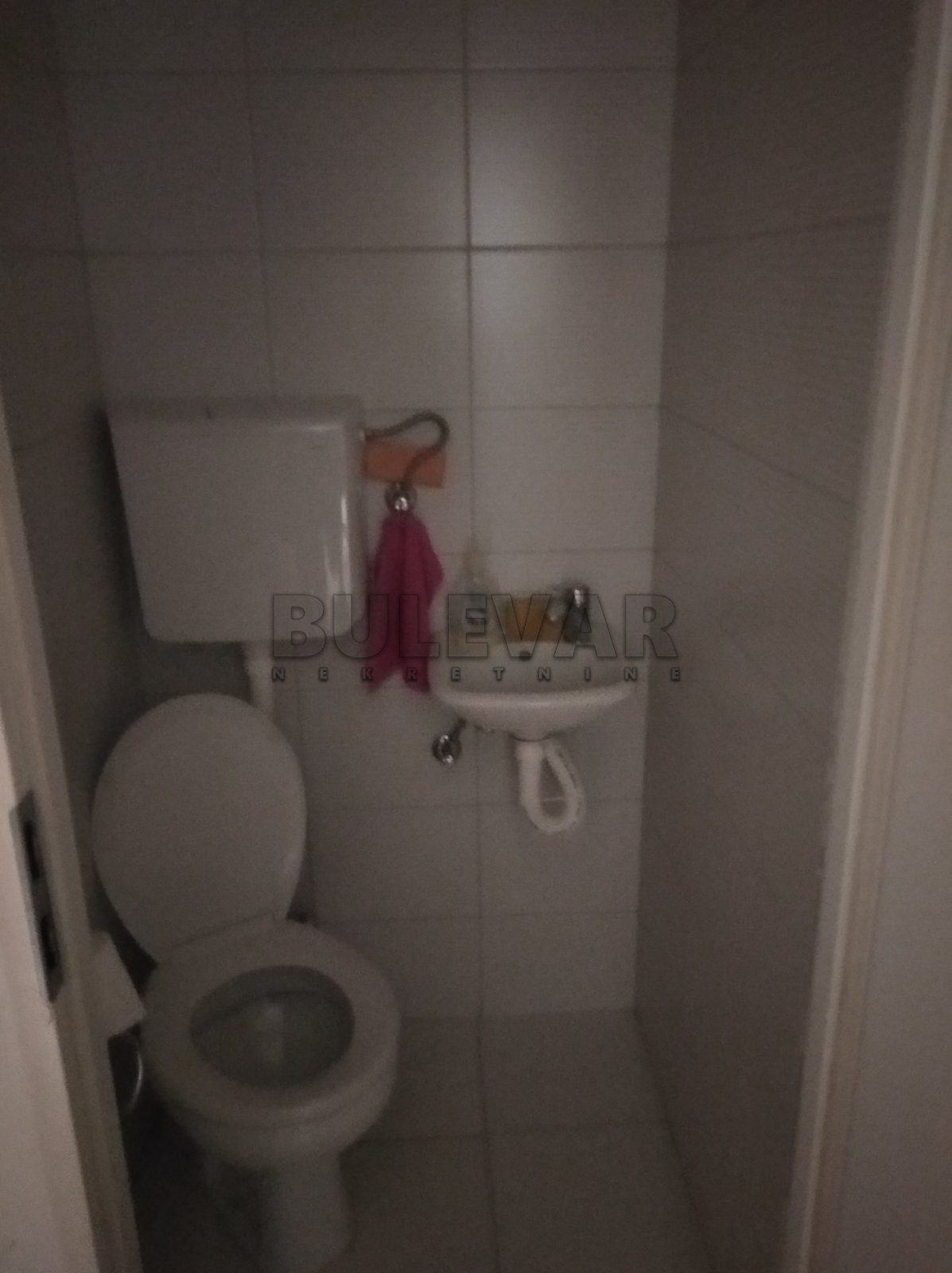 Trosoban stan, 80 m2, Pantelej, Studenička ID: p-05141 15