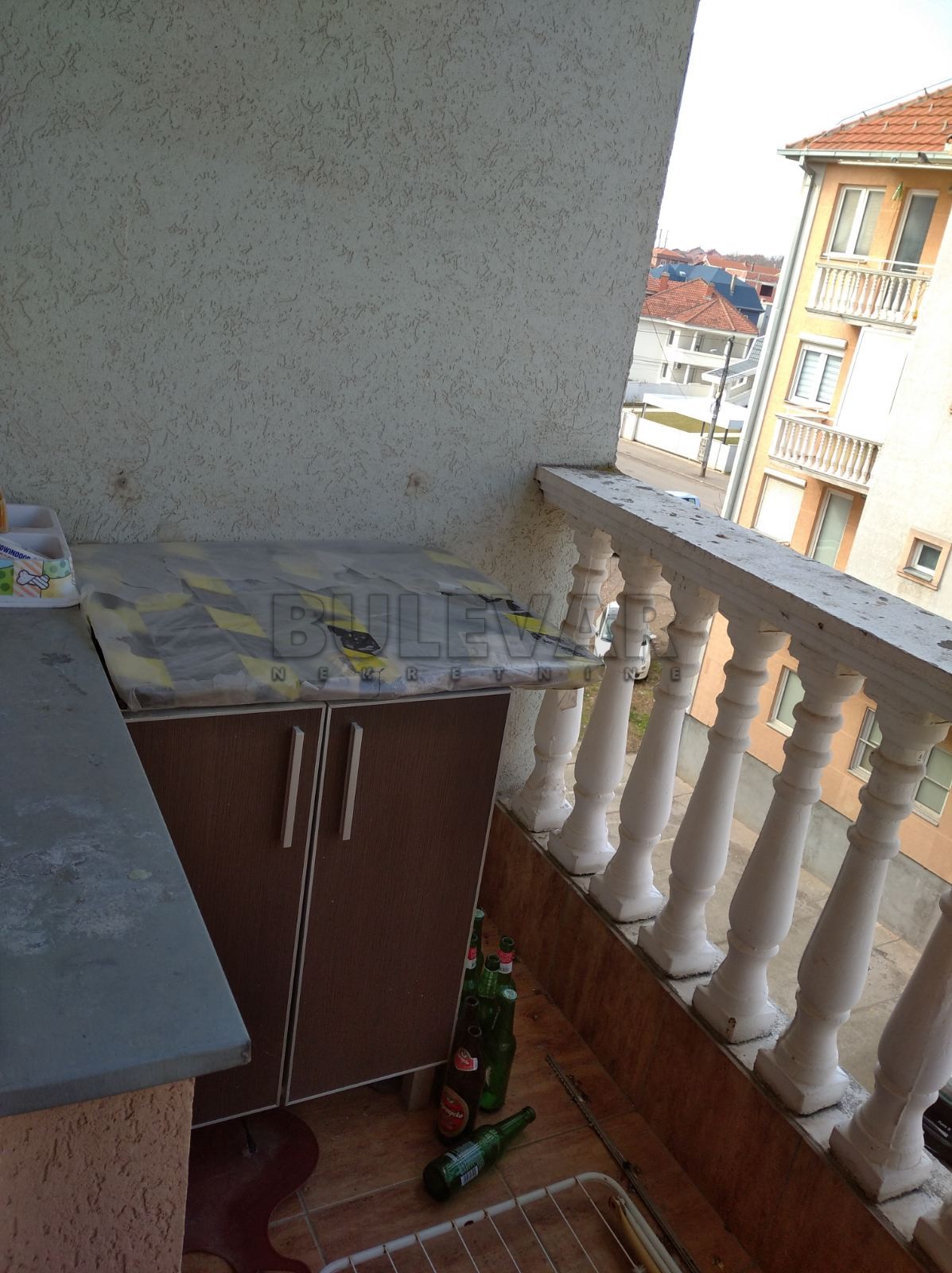 Trosoban stan, 80 m2, Pantelej, Studenička ID: p-05141 16