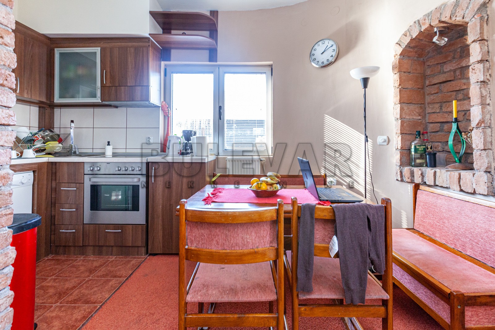 Trosoban stan, 81 m2, Durlan, Kninska ID: p-05014 9