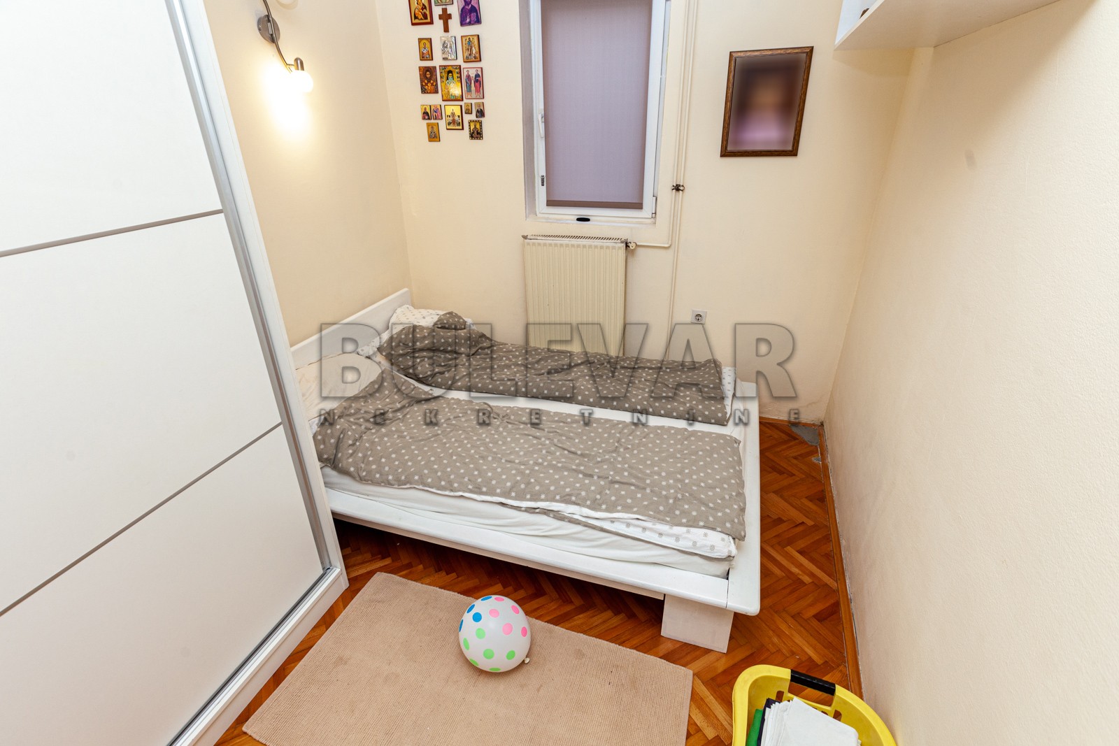 Trosoban stan, 81 m2, Durlan, Kninska ID: p-05014 4