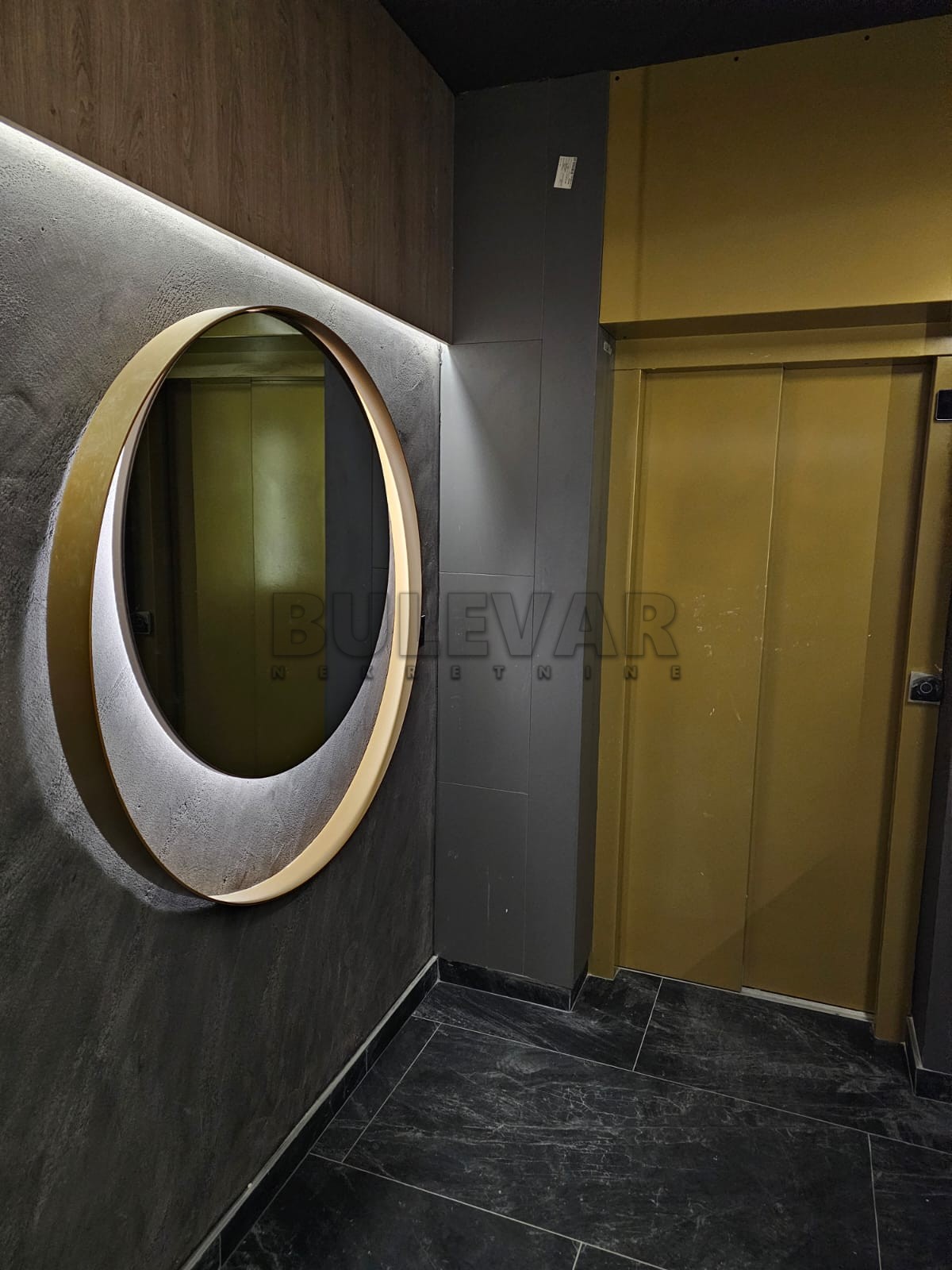 Trosoban stan, 83 m2, Centar, Zlatibor 1 ID: p-010743 9