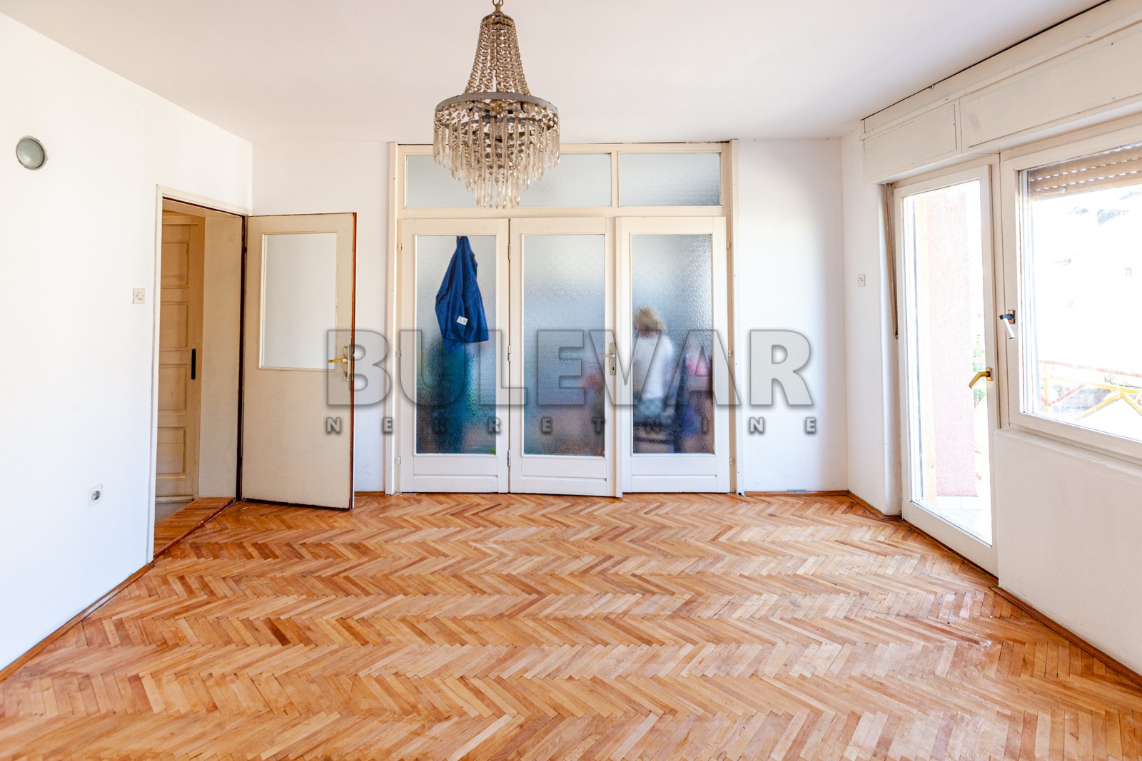 Trosoban stan, 84 m2, Duvanište, Majakovskog ID: p-04007 11