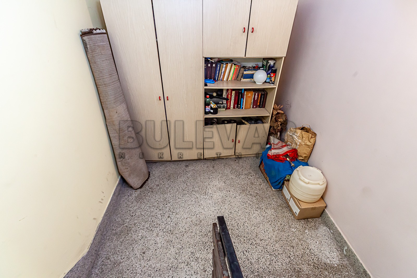 Trosoban stan, 84 m2, Železnička stanica, Dimitrija Tucovića ID: p-010391 14