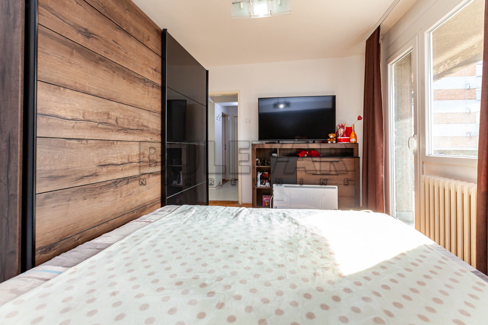 Trosoban stan, 91 m2, Centar, Trg Pavla Stojkovića ID: p-06905 10