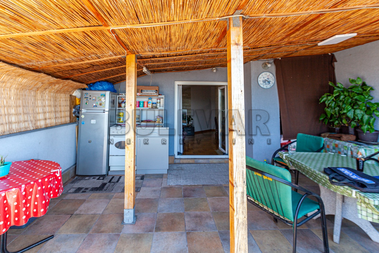 Trosoban stan, 95 m2, Centar, Generala Milojka Lešjanina ID: p-06096 11