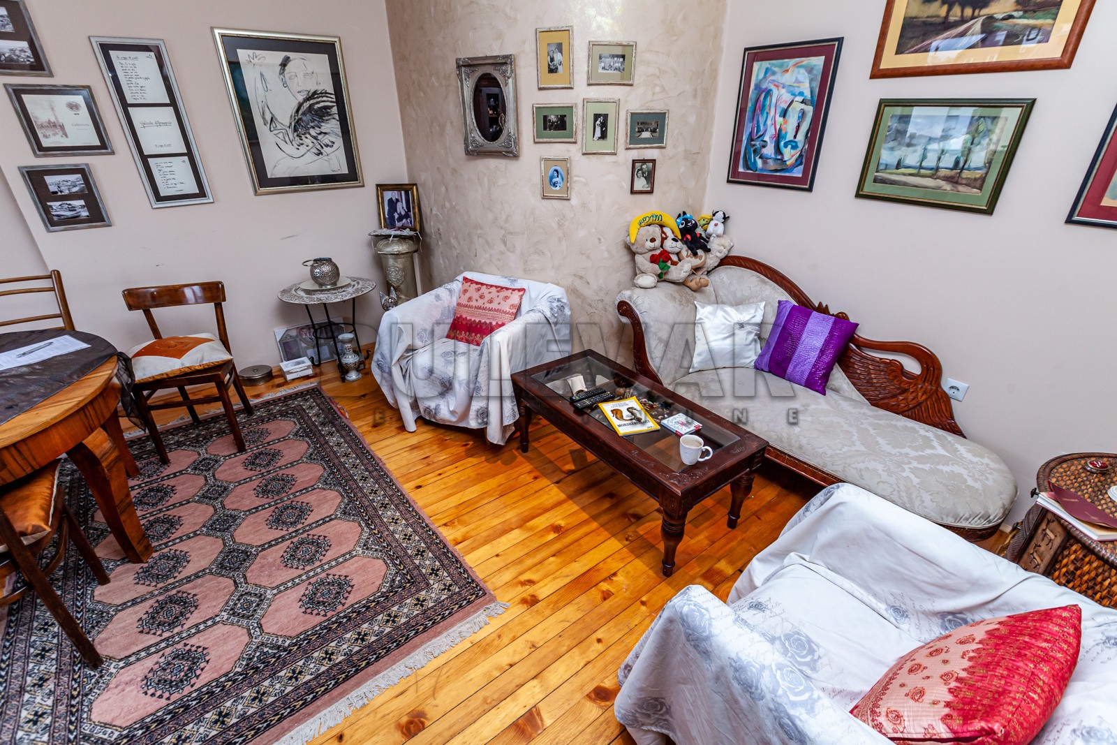 Trosoban stan, 95 m2, Medijana, Rentgenova ID: p-07384 2