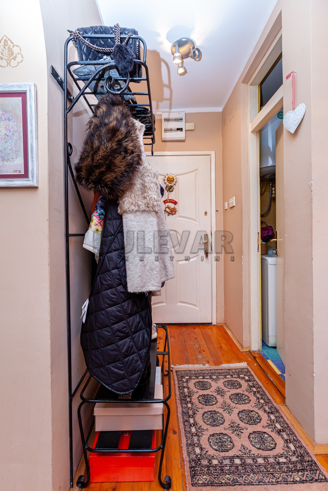 Trosoban stan, 95 m2, Medijana, Rentgenova ID: p-07384 12