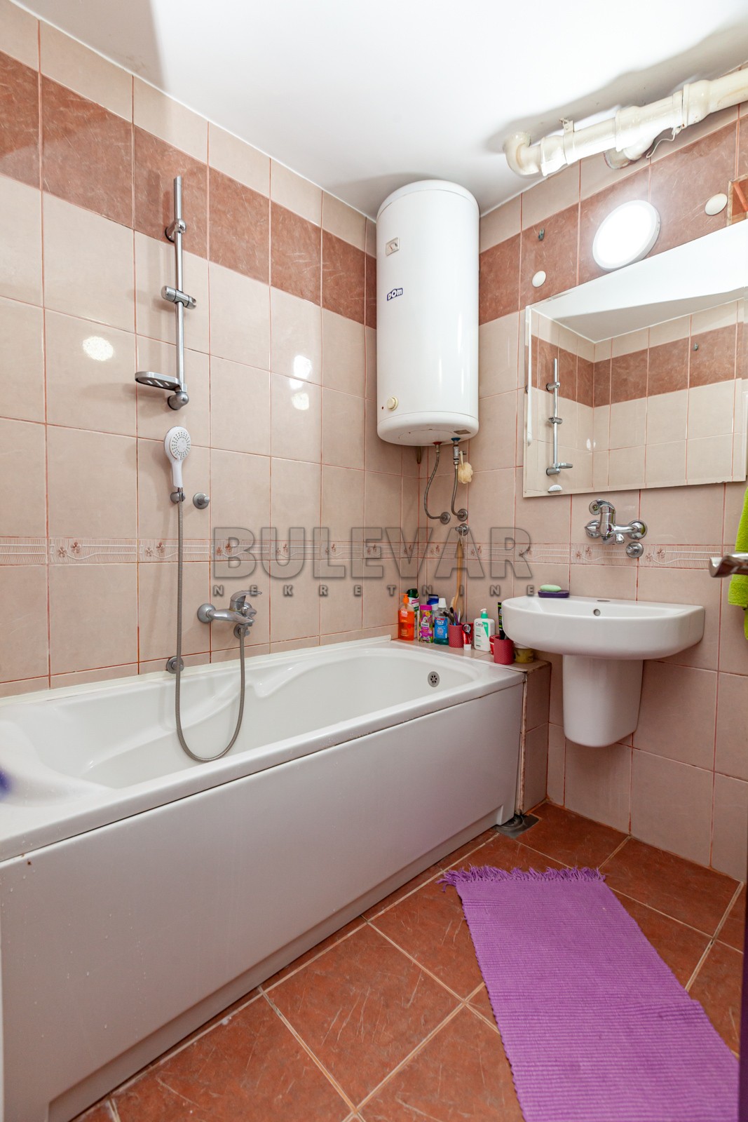 Trosoban stan, 98 m2, Medijana, Trg kralja Aleksandra Ujedinitelja ID: p-06884 18