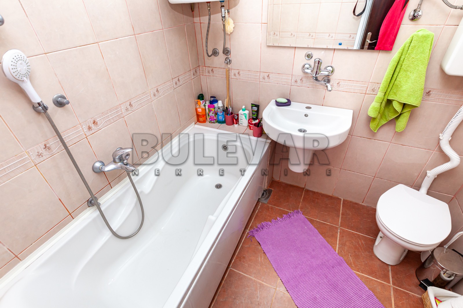 Trosoban stan, 98 m2, Medijana, Trg kralja Aleksandra Ujedinitelja ID: p-06884 19