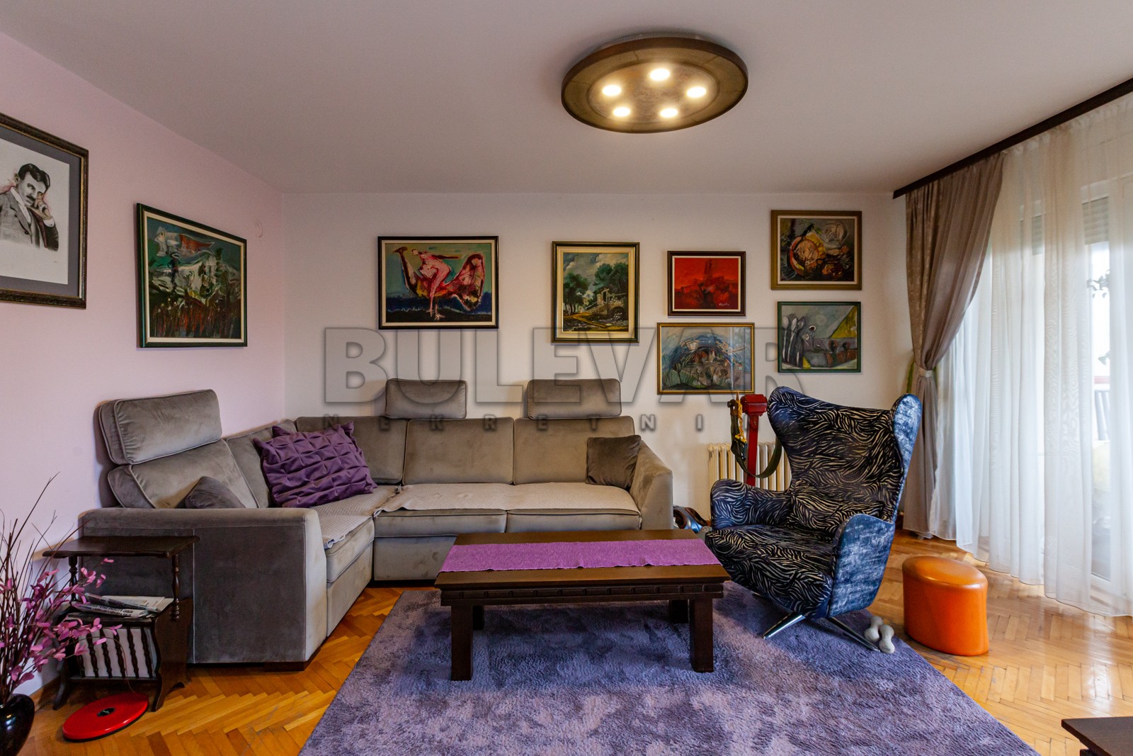 Trosoban stan, 98 m2, Medijana, Trg kralja Aleksandra Ujedinitelja ID: p-06884 2