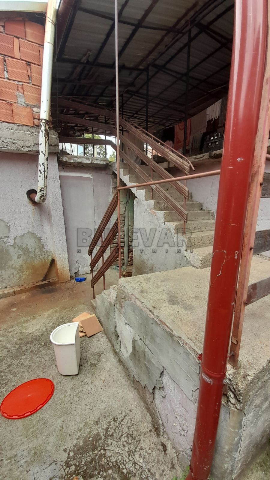 Trosobna kuća, 100 m2, Čamurlija, Šumatovačka ID: p-09431 19