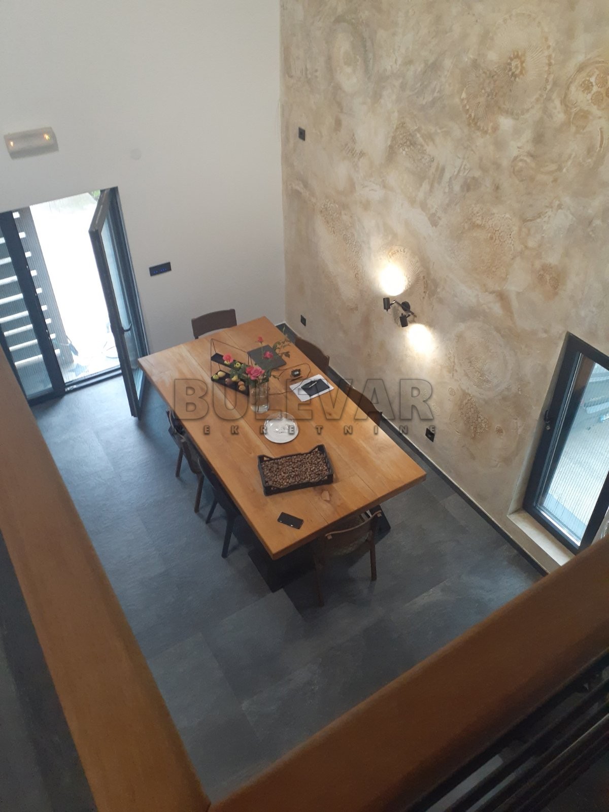 Trosobna kuća, 125 m2, Divostin, Gornjomilanovačka ID: p-05700 19