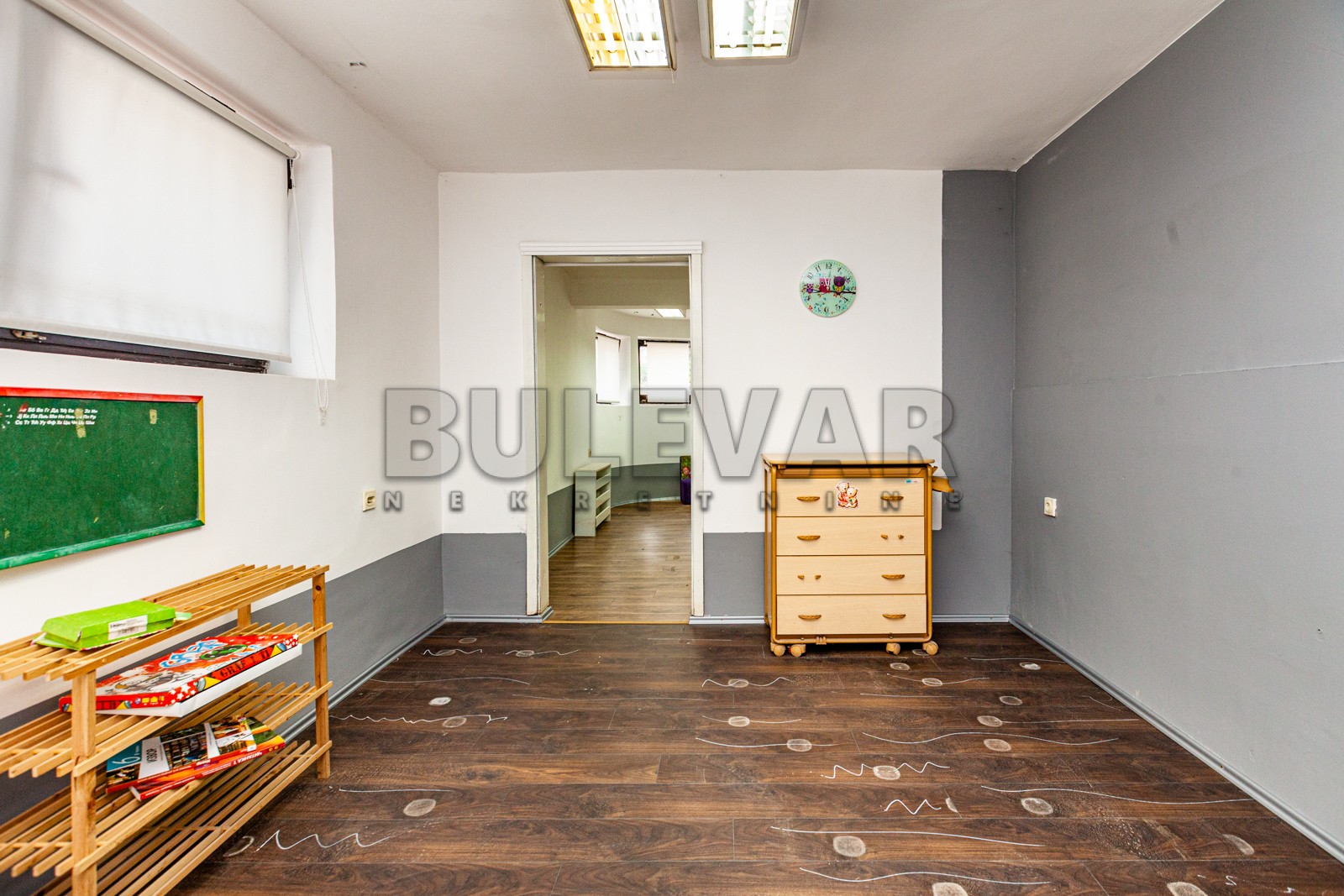 Trosobna kuća, 156 m2, Centar, Jug Bogdanova ID: p-03771 11