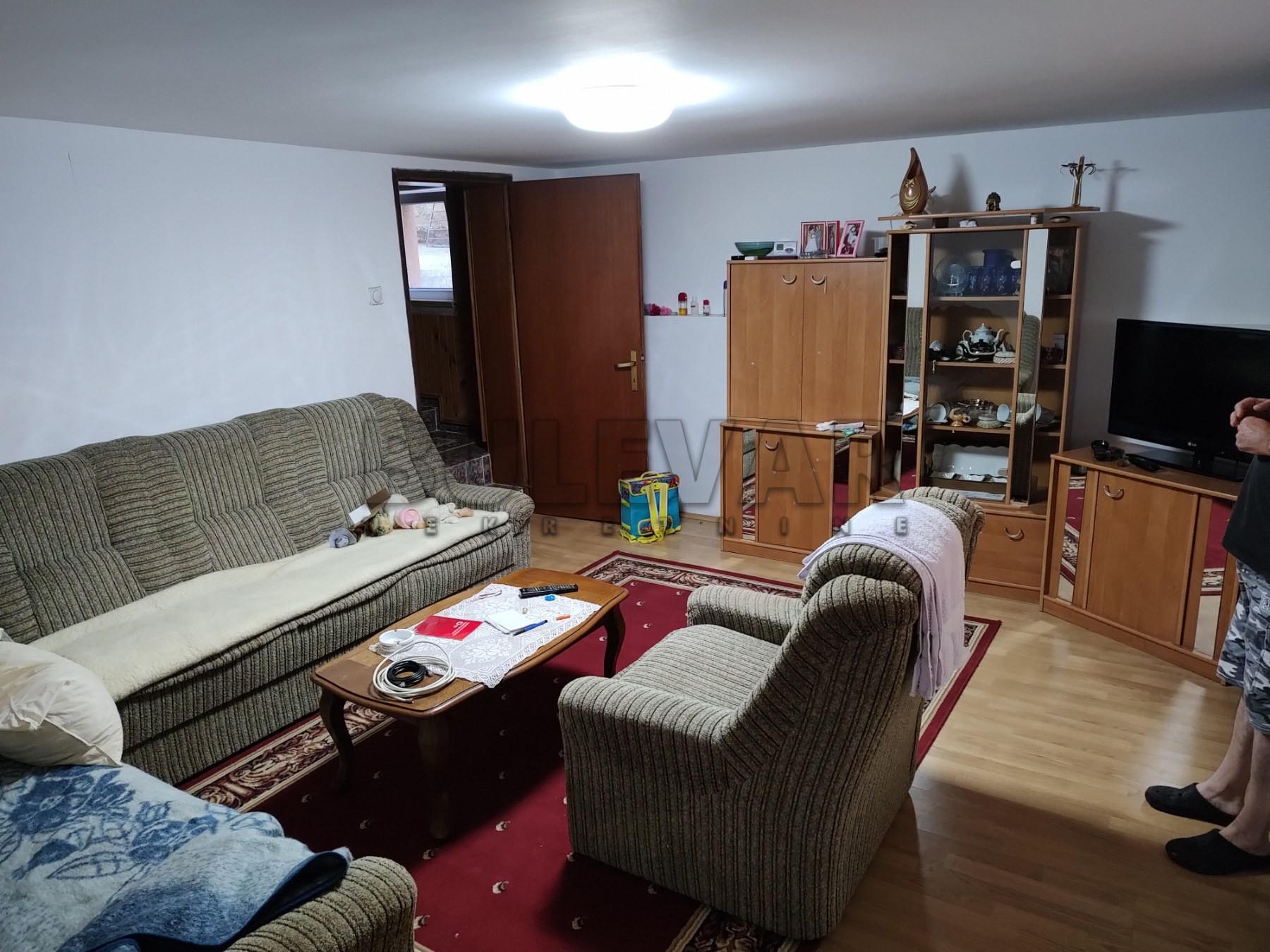 Trosobna kuća, 200 m2, Hajduk Veljkova ID: p-06376 23