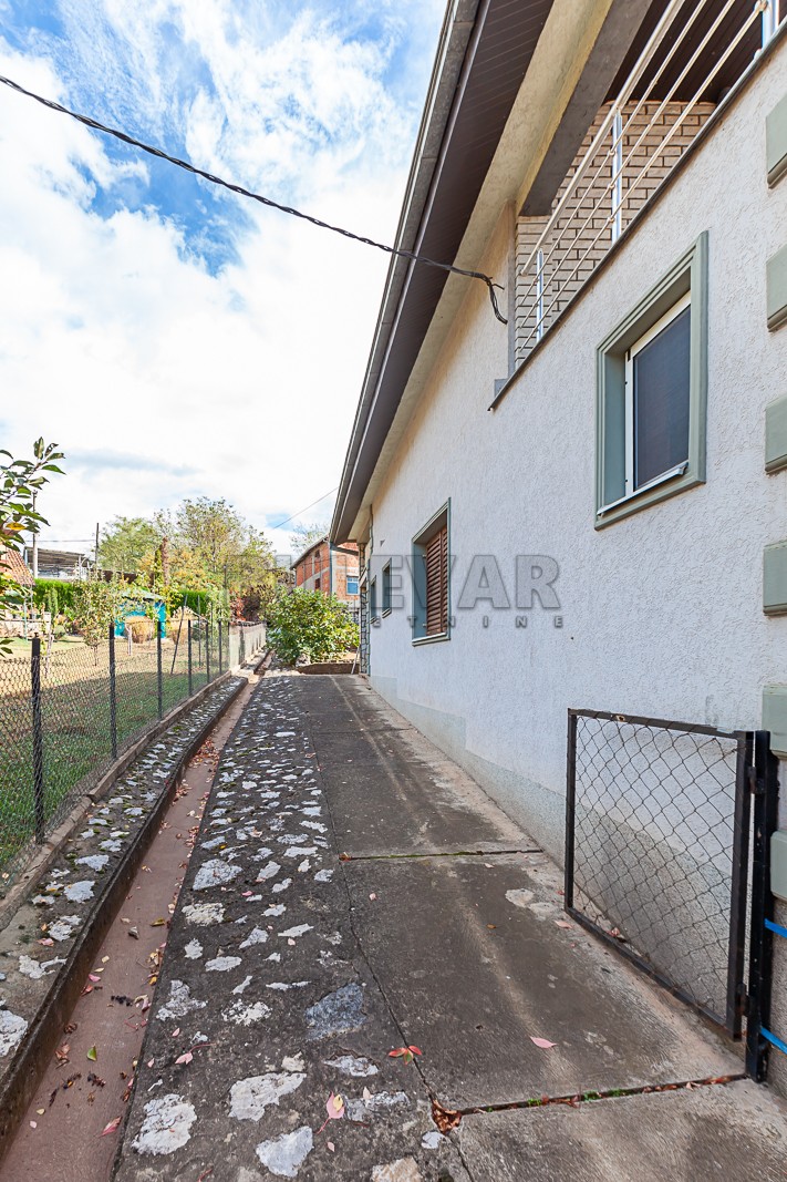 Trosobna kuća, 244 m2, Jelašnica, Železnička ID: p-010011 2