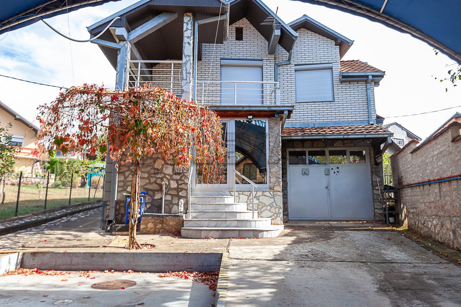 Trosobna kuća, 244 m2, Jelašnica, Železnička ID: p-010011 1