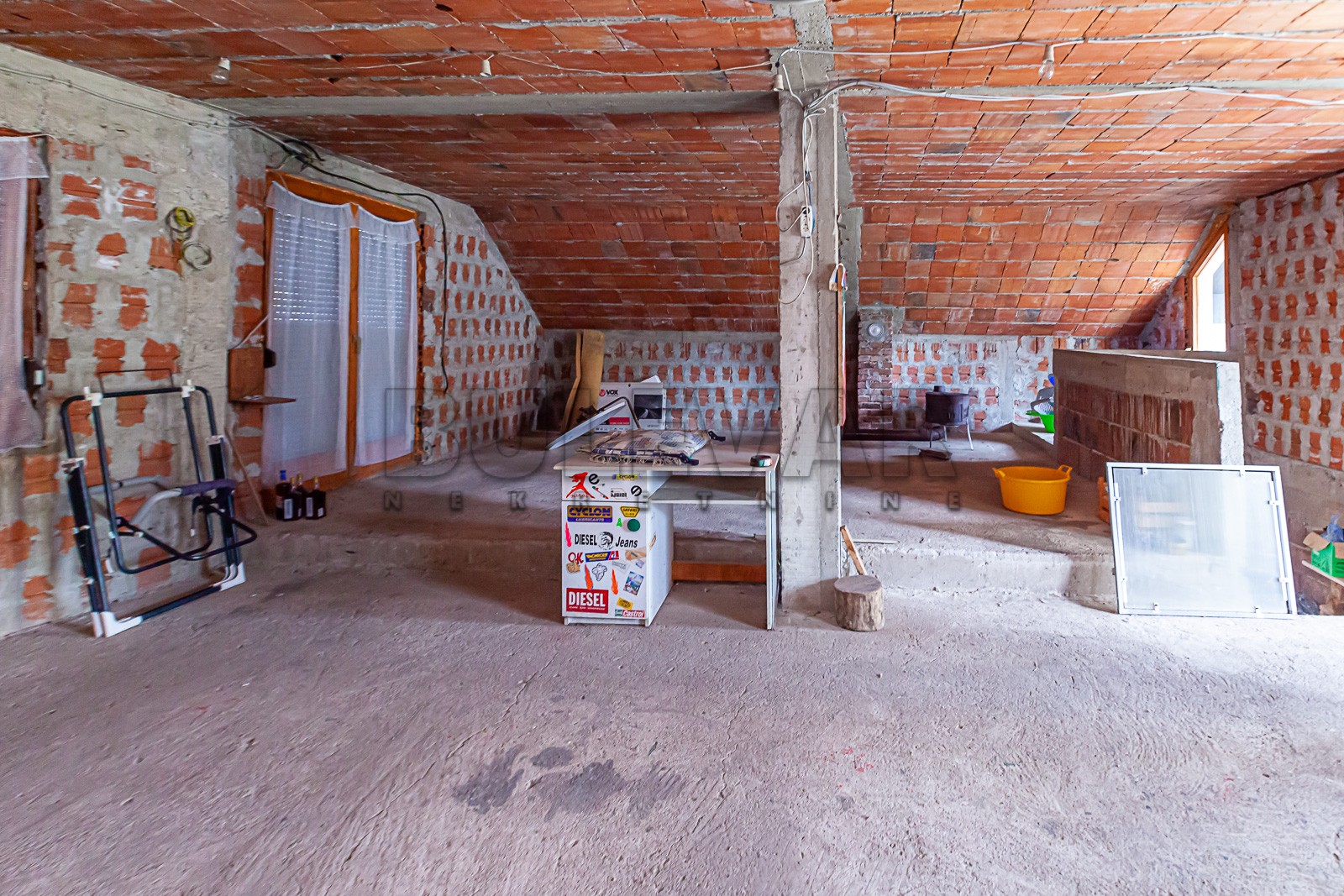 Trosobna kuća, 244 m2, Jelašnica, Železnička ID: p-010011 10