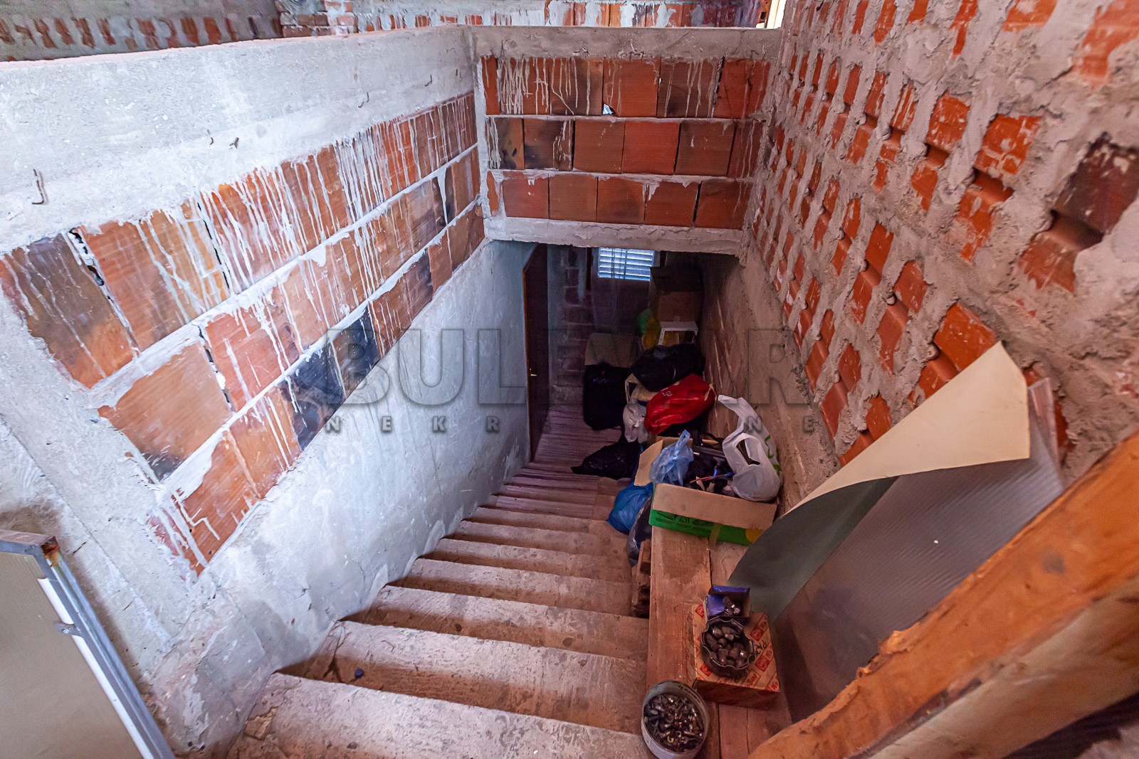 Trosobna kuća, 244 m2, Jelašnica, Železnička ID: p-010011 9