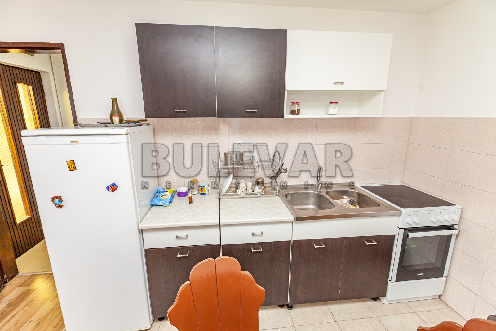 Trosobna kuća, 300 m2, Palilula, Novo selo ID: p-07097 18