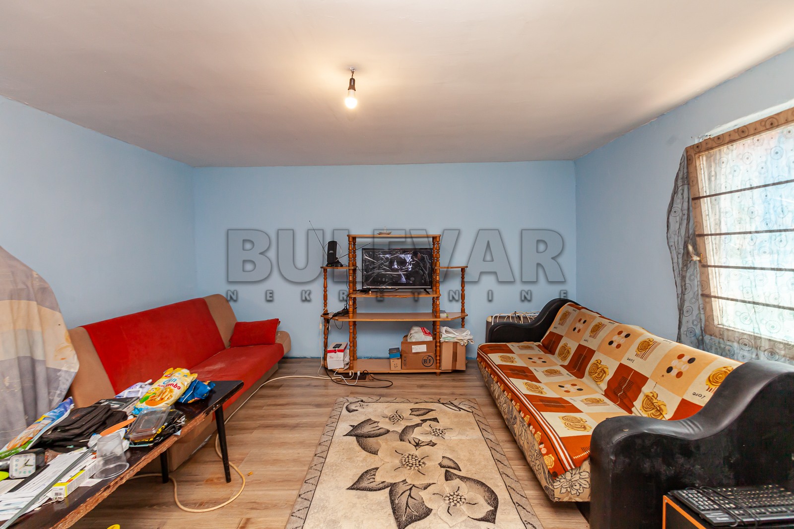 Trosobna kuća, 60 m2, Crveni krst, Blačka ID: p-09142 5
