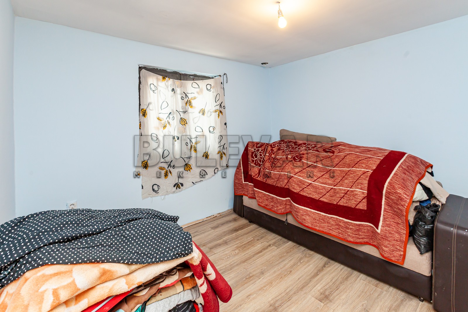 Trosobna kuća, 60 m2, Crveni krst, Blačka ID: p-09142 6