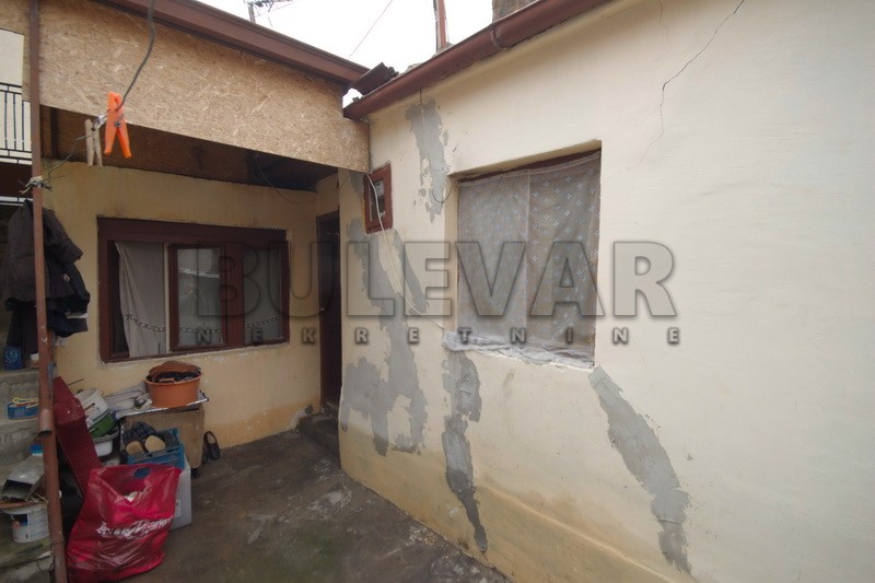 Trosobna kuća, 63 m2, Rasadnik, Njegoševa ID: p-01380 1