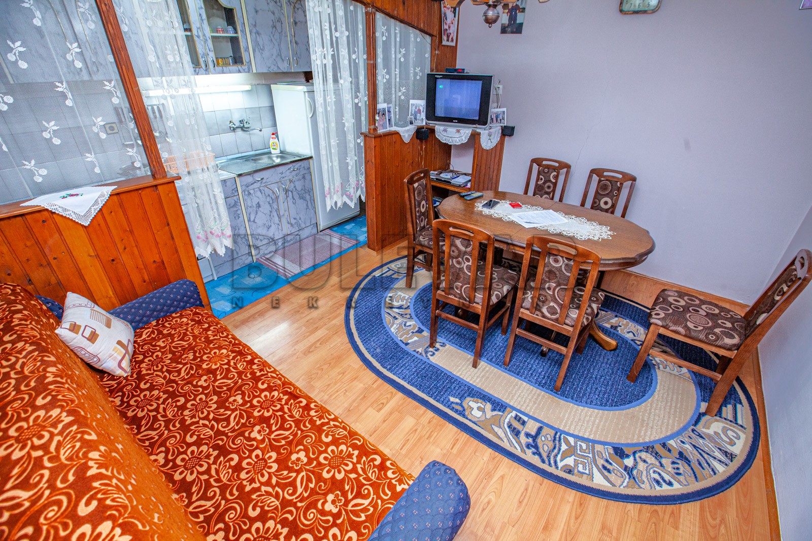 Trosobna kuća, 95 m2, Centar, Vardarska ID: p-04756 12
