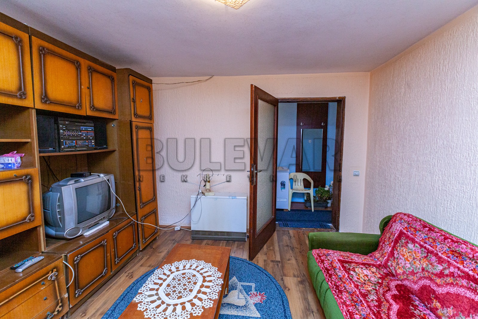 Trosobna kuća, 95 m2, Centar, Vardarska ID: p-04756 2