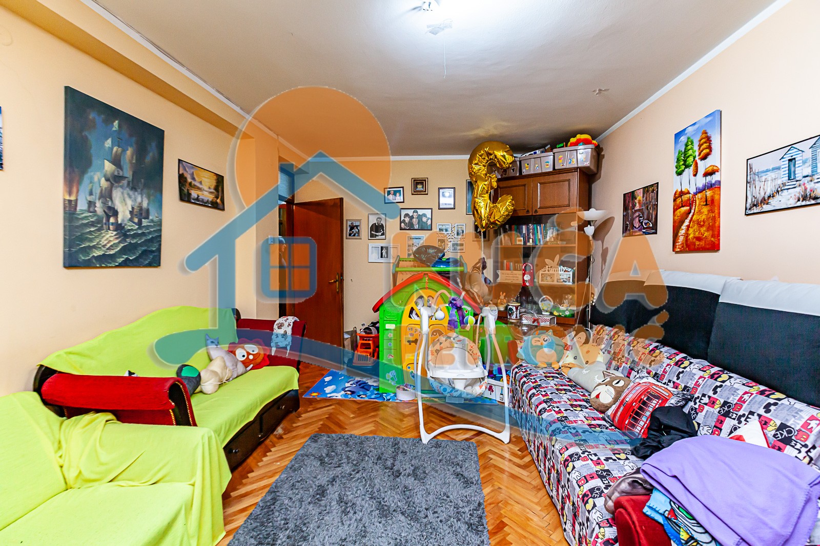 četvorosoban stan, 100 m2, Centar, Sinđelićev trg ID: p-010779 2