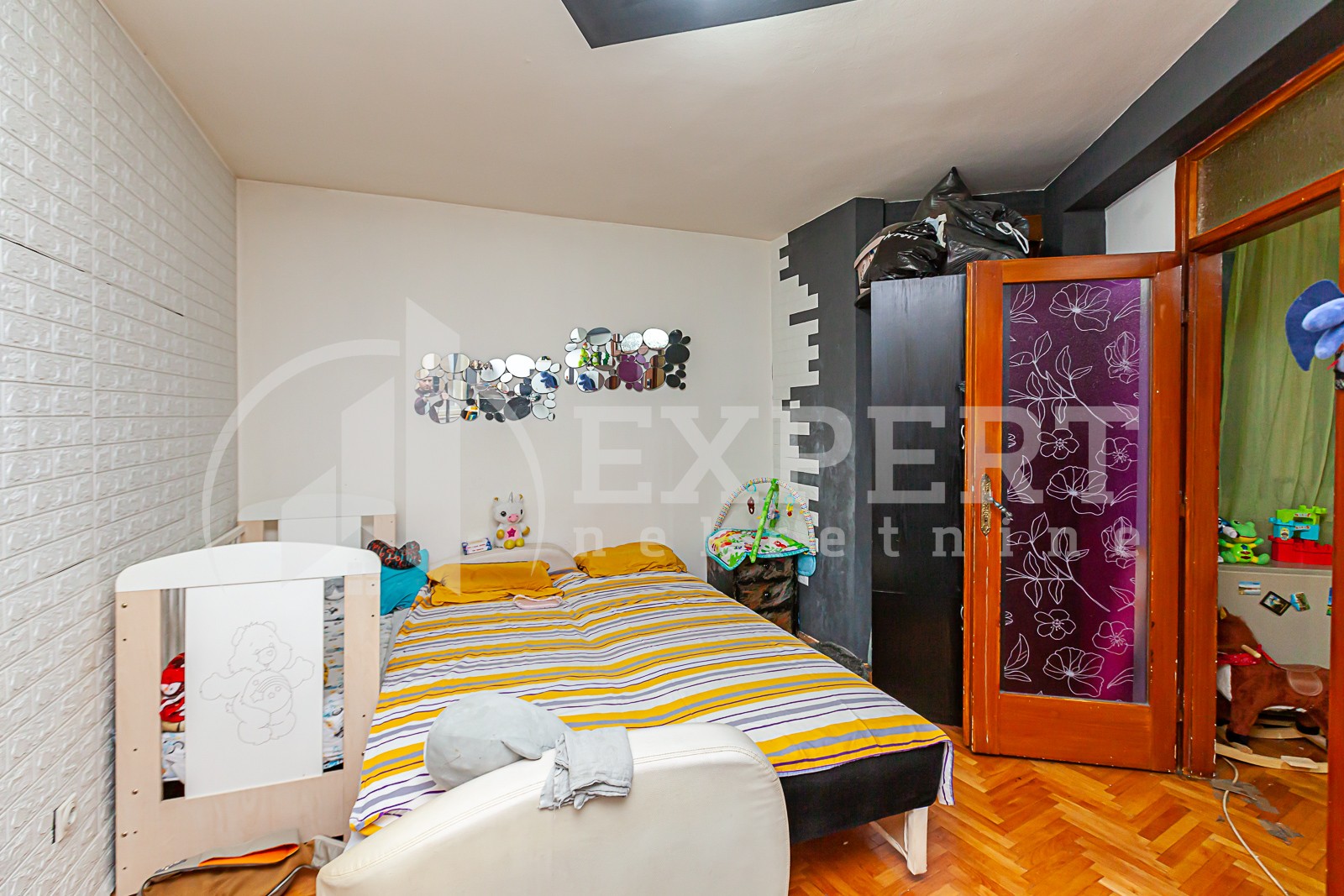 četvorosoban stan, 100 m2, Centar, Sinđelićev trg ID: p-010779 4