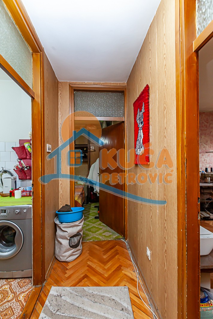 četvorosoban stan, 100 m2, Centar, Sinđelićev trg ID: p-010779 13
