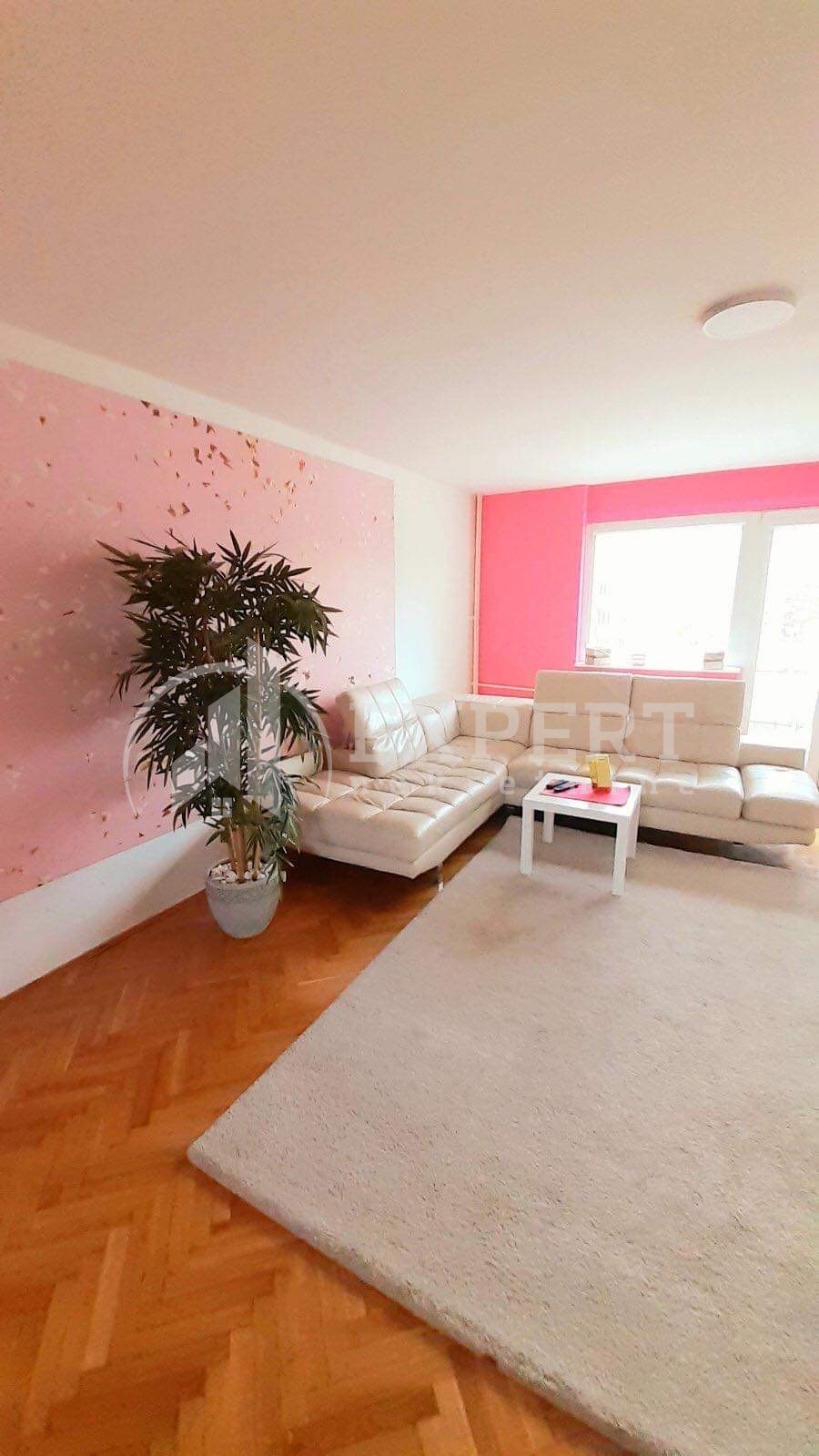 četvorosoban stan, 115 m2, Centar, Trg kralja Aleksandra Ujedinitelja ID: p-09148 7