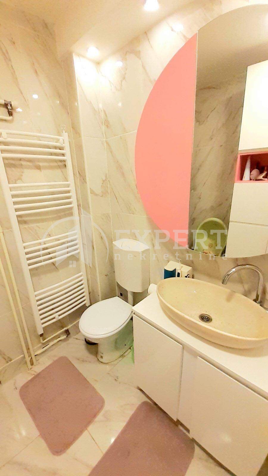 četvorosoban stan, 115 m2, Centar, Trg kralja Aleksandra Ujedinitelja ID: p-09148 17